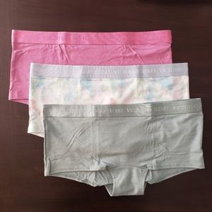 🆕️NWT Victoria's Secret Boyshort Panty Bun